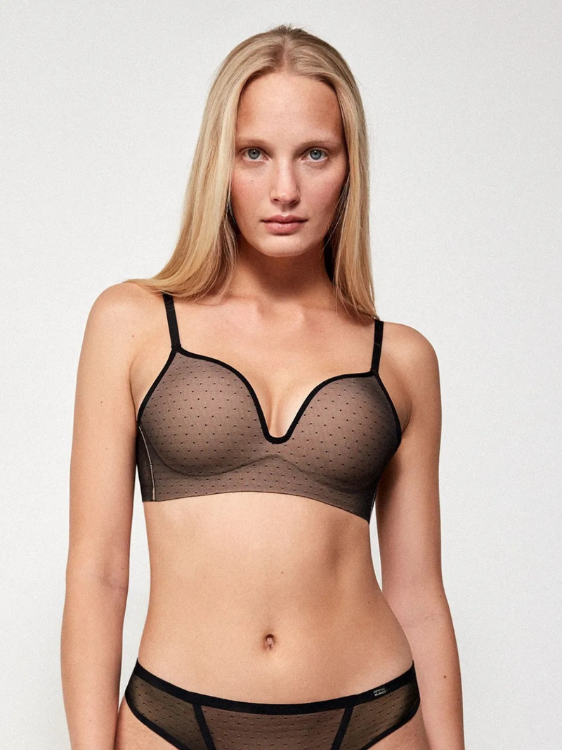 Sujetador push up sin aro en tejido plumetti